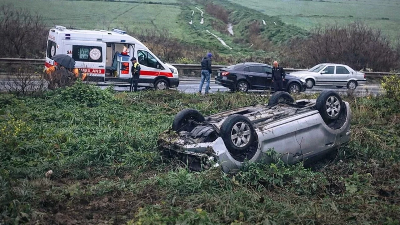 Aydın'da kontrolden çıkan otomobil ters döndü: 1 yaralı