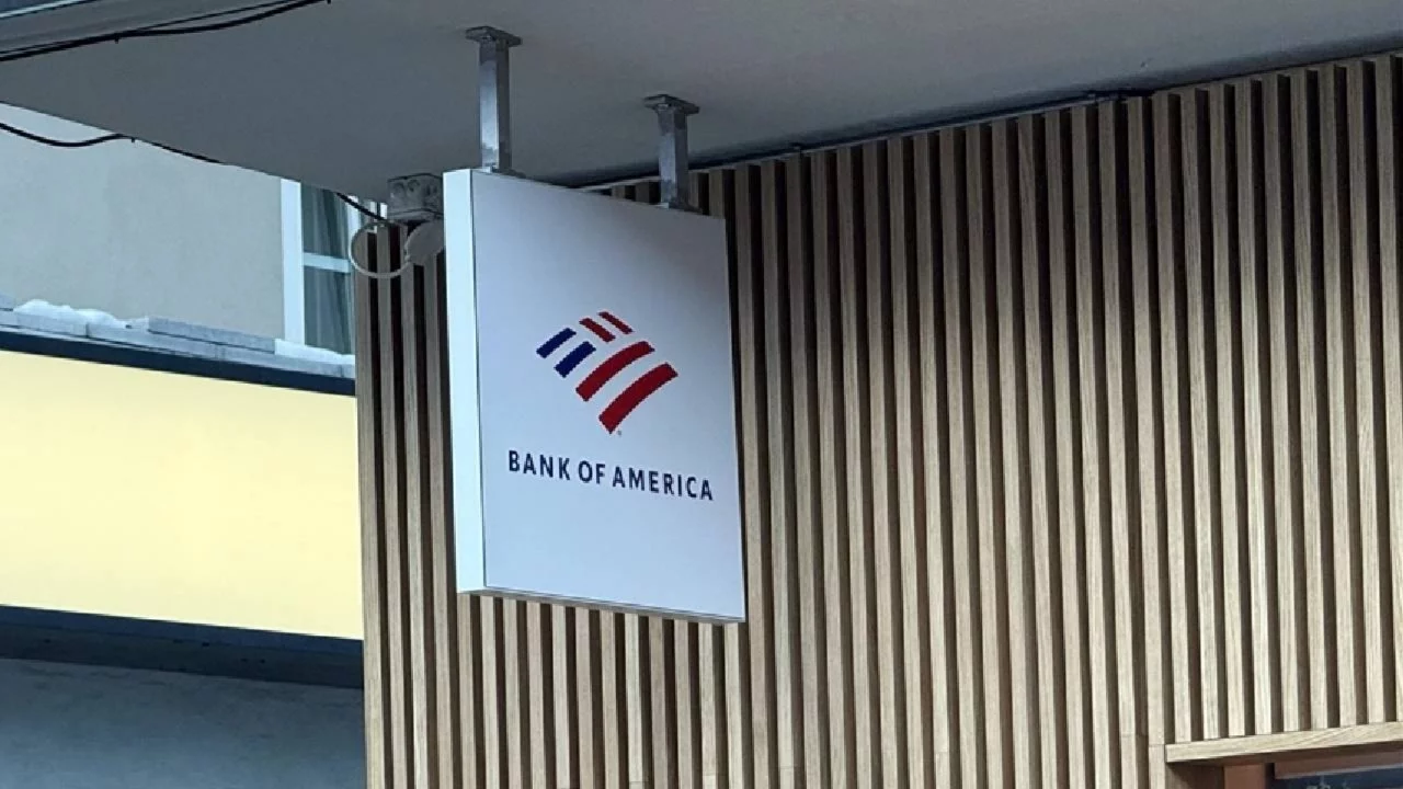 Paris'te Amerikan bankasına yönelik saldırı girişimi