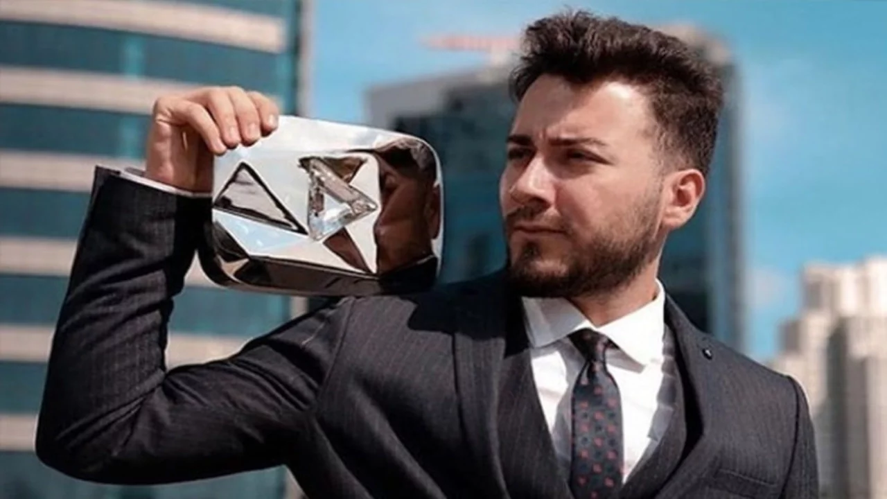 Enes Batur'dan 6 milyon iddiasına yanıt