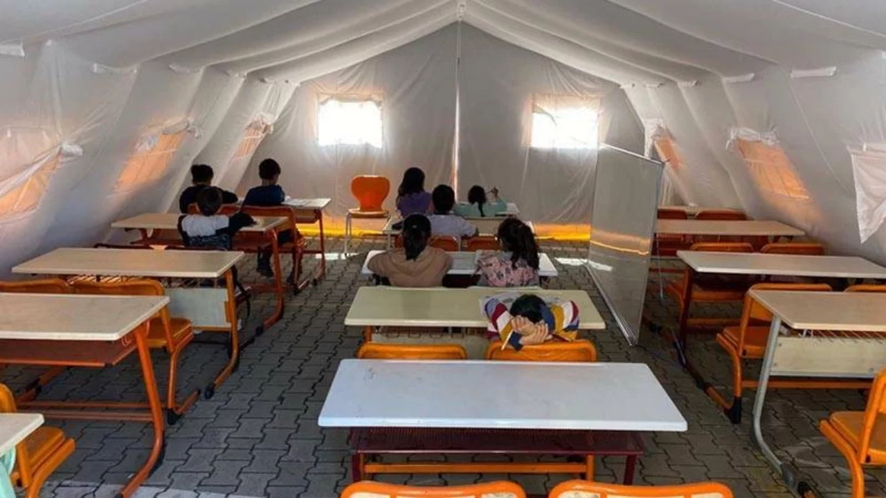 Millî Eğitim Bakanlığı ve UNICEF'ten deprem bölgesine eğitim hamlesi