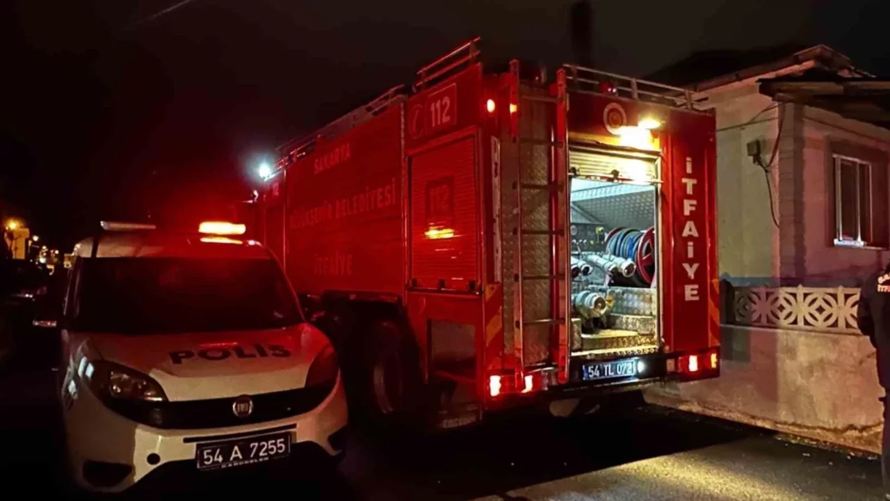 Müstakil ev yangını korkuttu