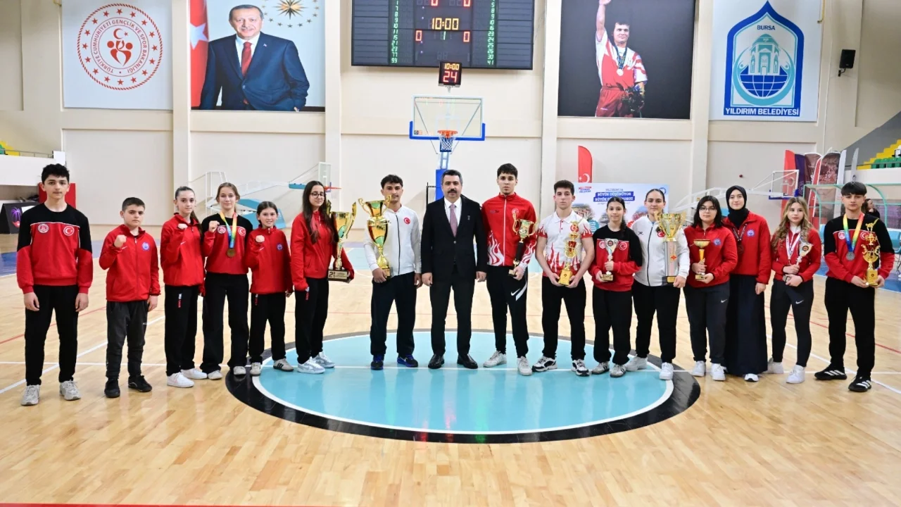 28 Yıldırım Belediyesporlu sporcu, 6 farklı branşta Milli forma için mücadele ediyor