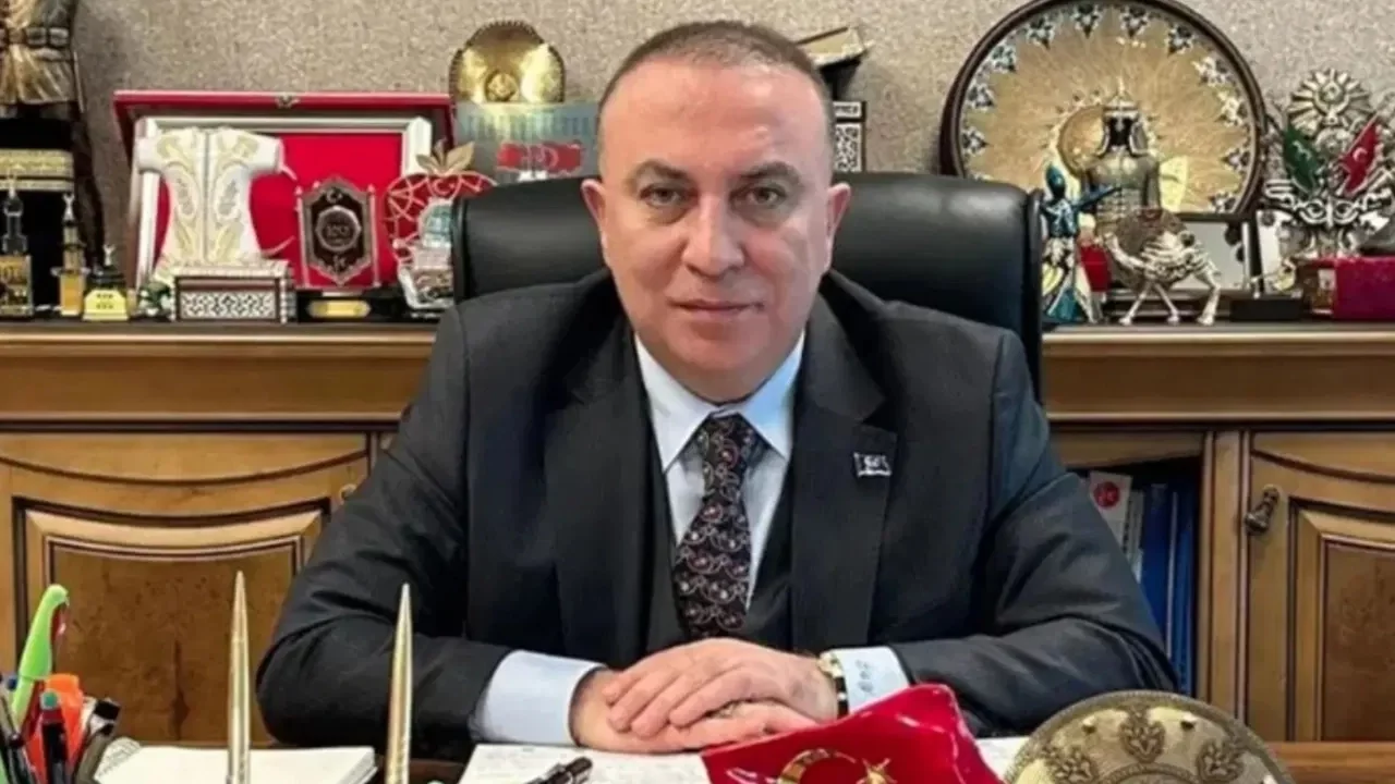 MHP'de İzzet Ulvi Yönter'in yerine atanan isim açıklandı