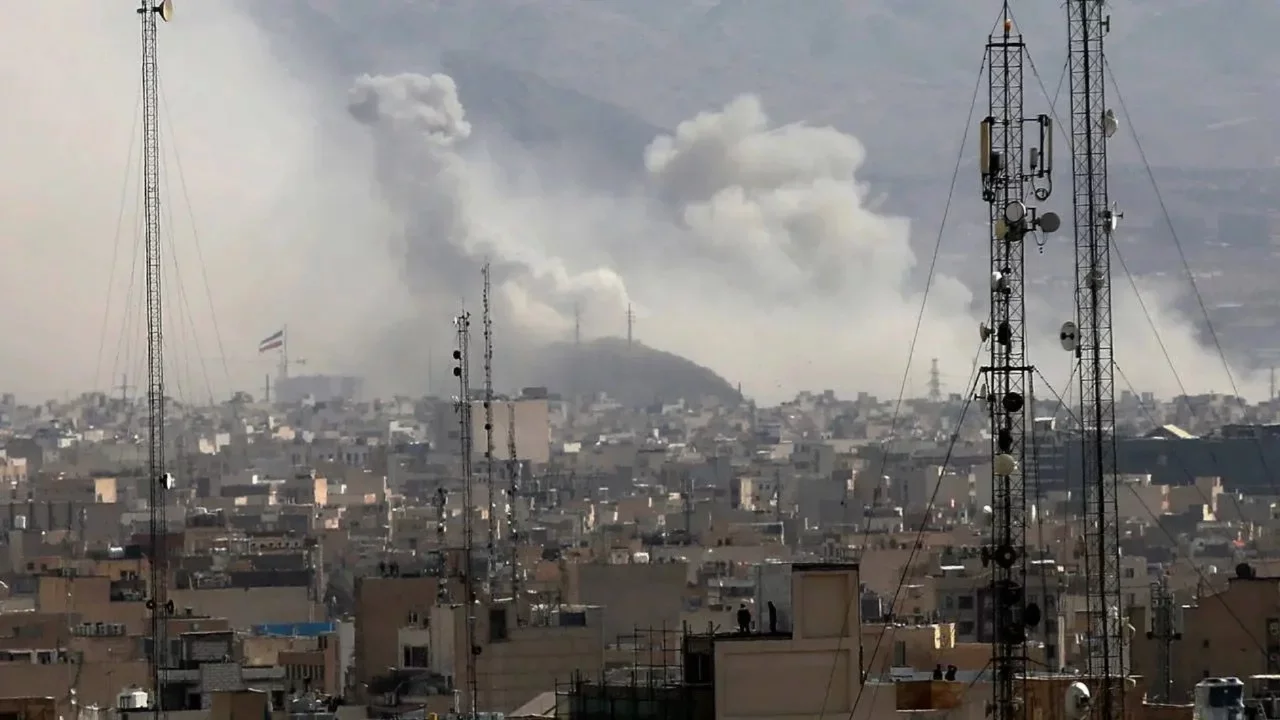 ABD-İsrail saldırılarında hasar gören sivil birim sayısı 105 bini geçti