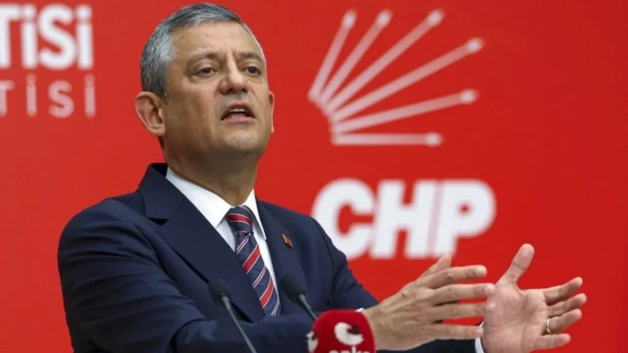 Özgür Özel'den Başkan Bozbey'in gözaltına alınmasının ardından açıklama