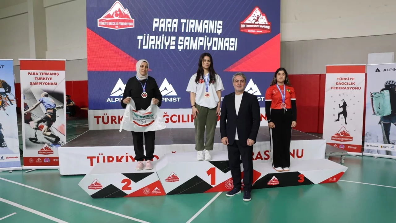Bursa'da düzenlenen 3. Para Tırmanış Türkiye Şampiyonası sona erdi