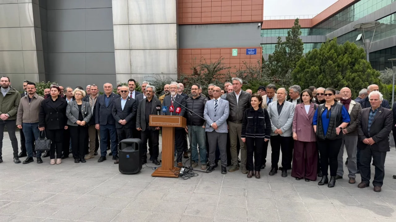 TMMOB Bursa'dan Bozbey'in gözaltına alınmasına tepki: "Halkın iradesi yok sayılıyor"