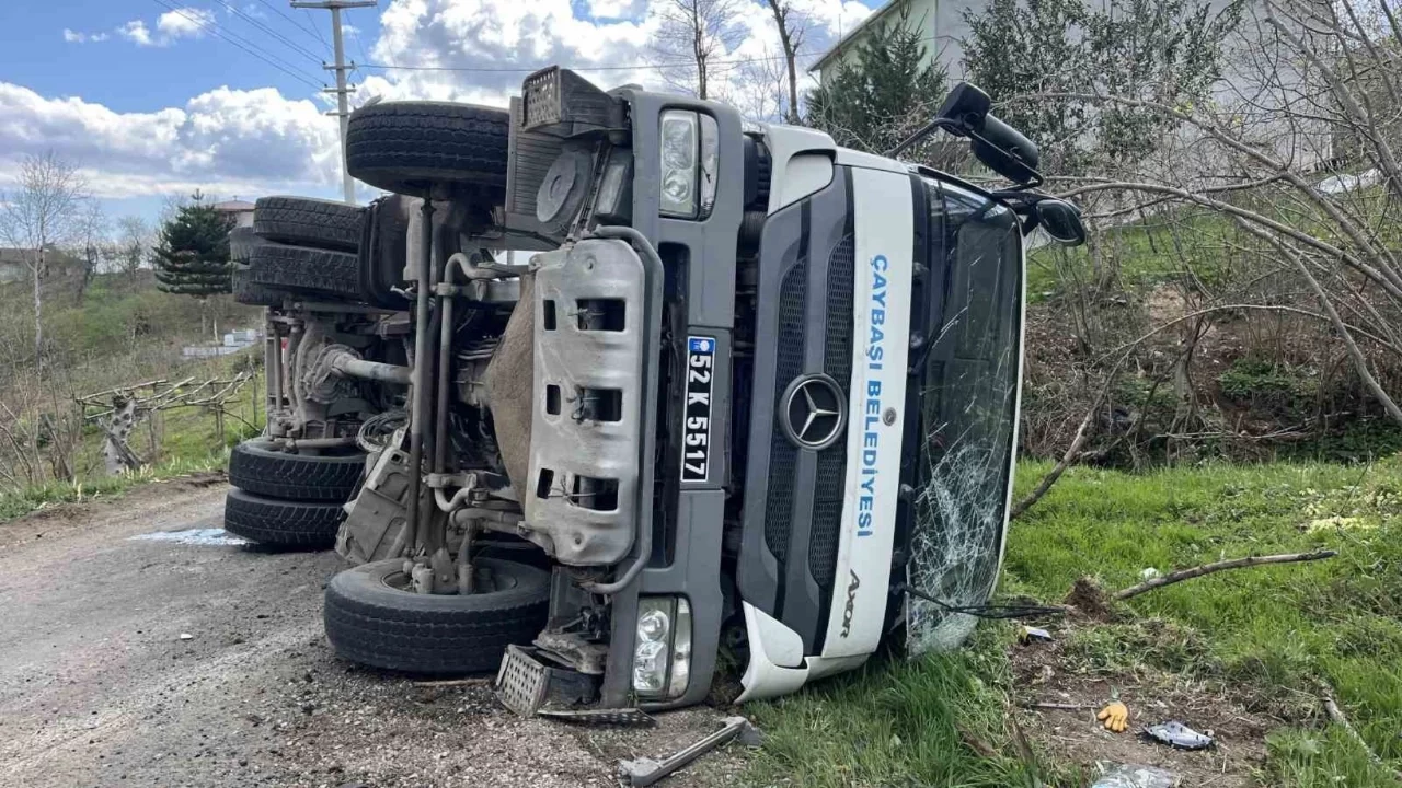Ordu'da beton mikseri devrildi: 1 yaralı