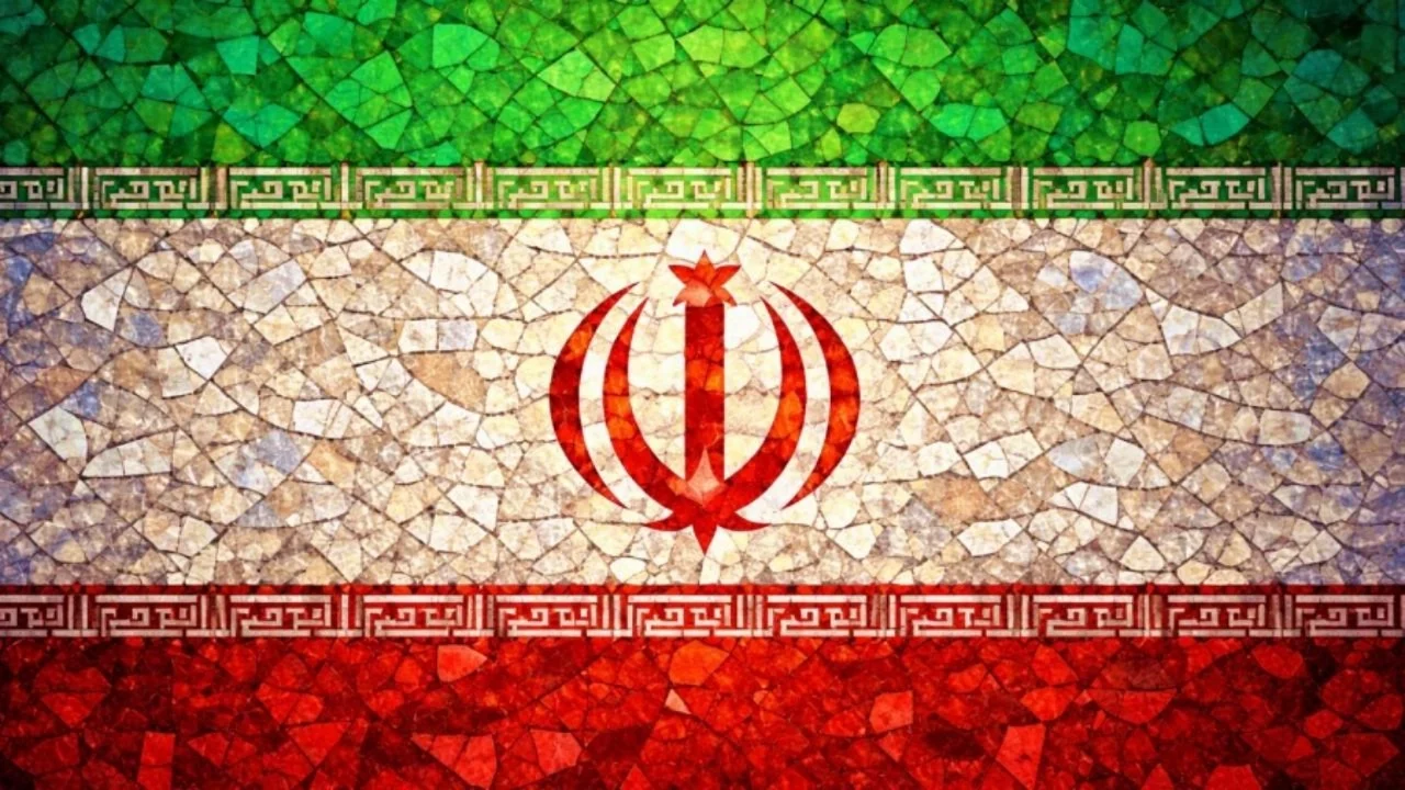 İran, Trump'ın "rejim değişti" iddiasını alaya aldı