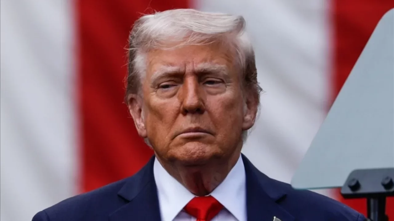 Trump resmen açıkladı: NATO'dan çekilmeyi düşünüyorum