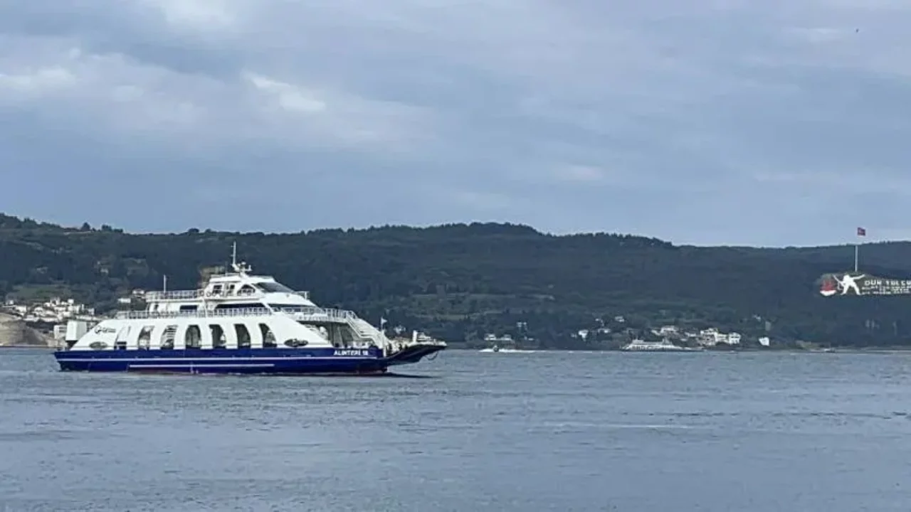 Deniz yolu ulaşımına 'hava muhalefeti' engeli