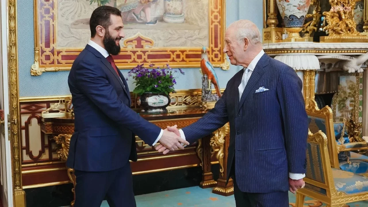 Suriye Cumhurbaşkanı Ahmed el-Şara, Kral Charles ile görüştü