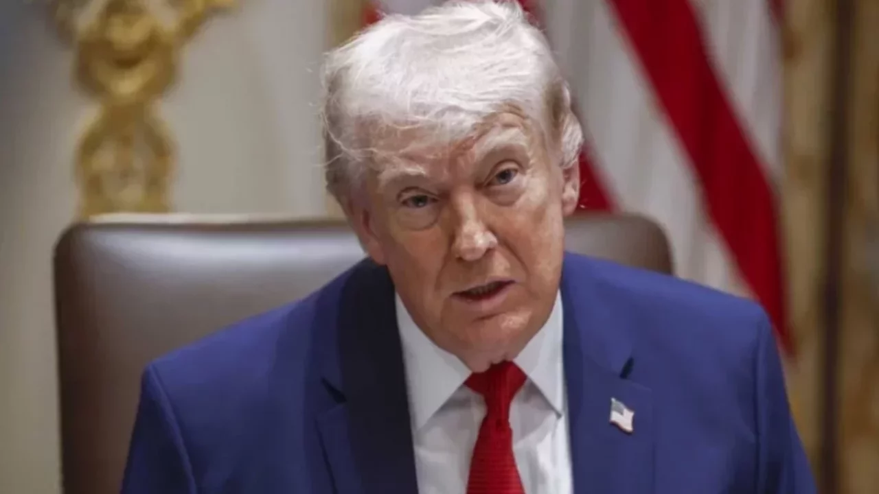 Trump: "Önümüzdeki 2-3 hafta İran'ı çok sert vuracağız"