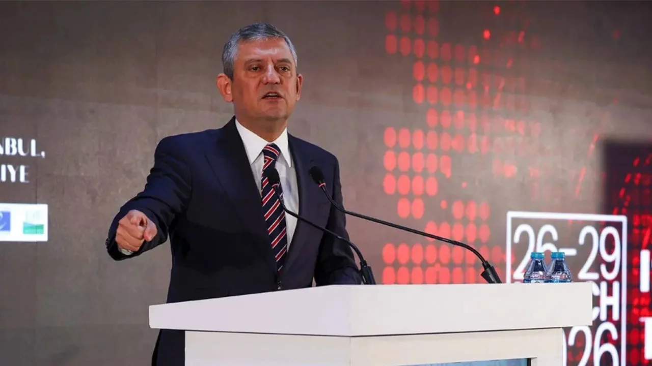 Özgür Özel'den AYM'nin Tayfun Kahraman kararı sonrası çağrı: Tartışma bitmiştir, bir an önce tahl...