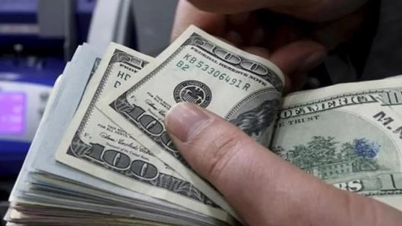 İstanbul'da sahte para operasyonu: 3 şüpheli tutuklandı