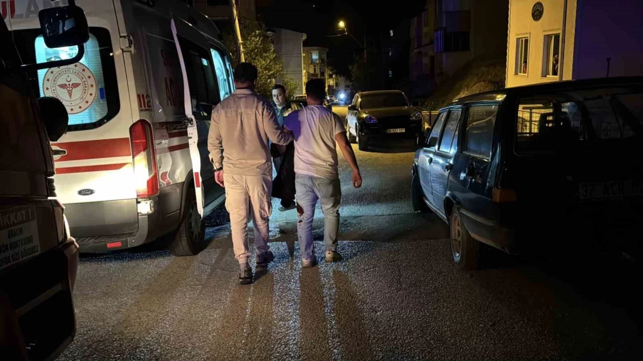 Karabük'te bir kadın eski eşini bıçakla yaraladı