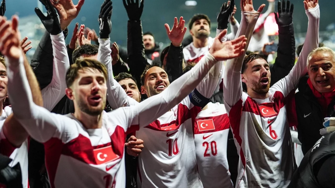 A Milli Takım'ın Paraguay ile oynayacağı maçın başlama saati değişti