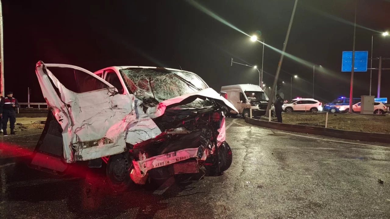 Adıyaman'da zincirleme kaza: 5 kişi yaralandı