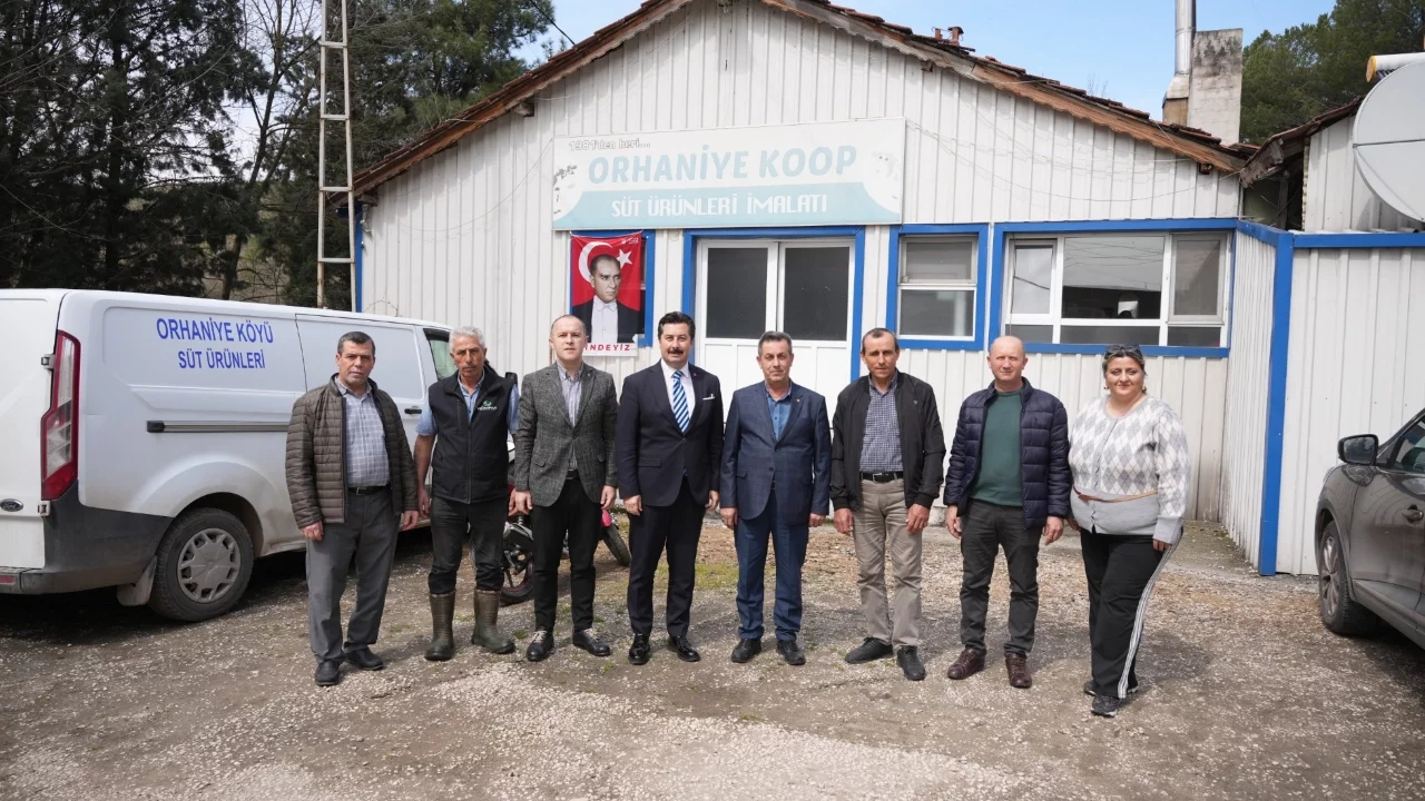 Yenişehir Belediye Başkanı Ercan Özel, Orhaniye Kooperatifi Süt Ürünleri İmalatı'nı ziyaret etti