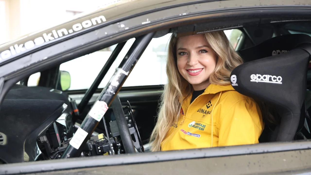 Osmangazi'nin şampiyon pilotu Marmaris etabına hazır