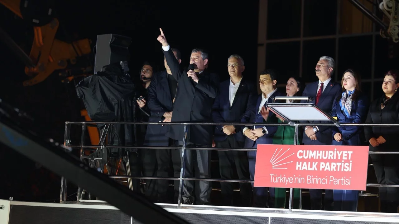 Büyükşehir'den Bursa'ya dev yatırım! 29 projenin açılışını Özgür Özel yaptı