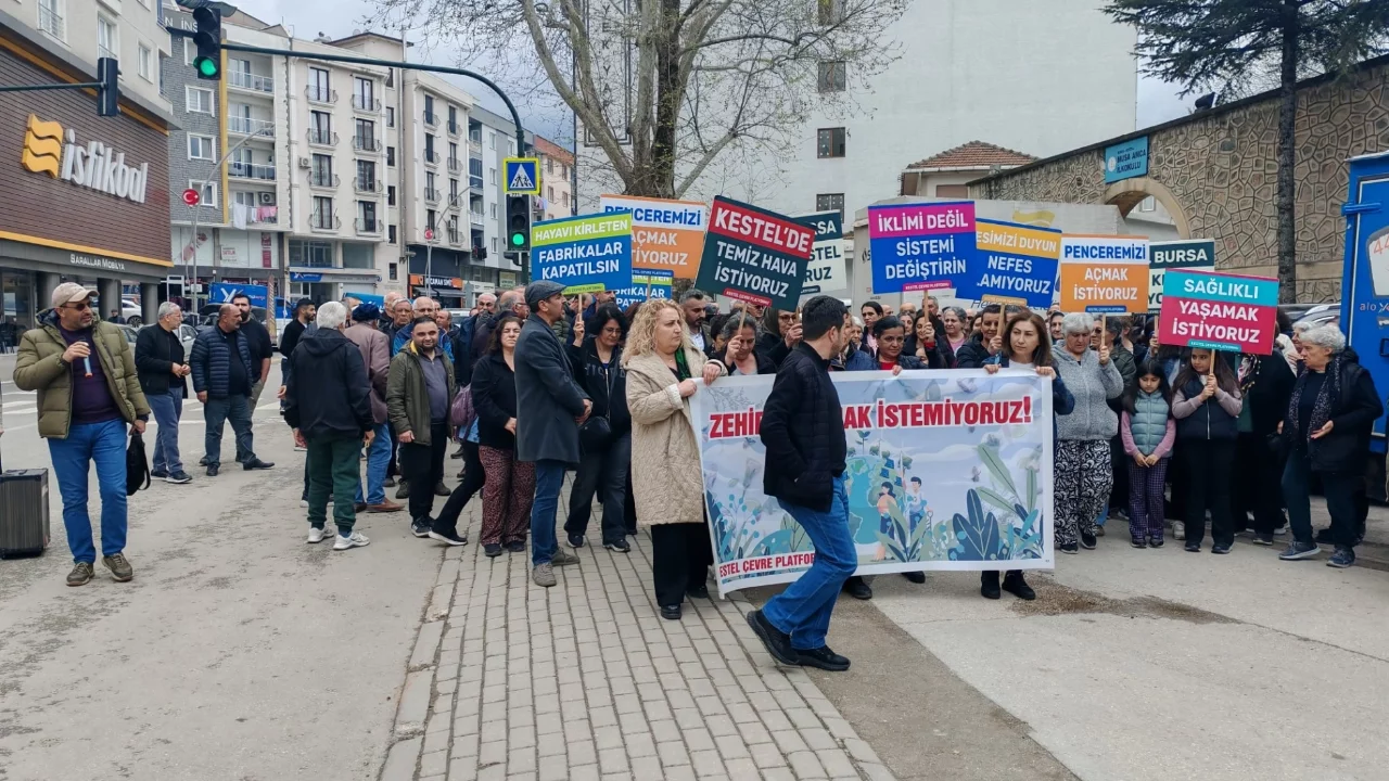 Kestel'de "Nefes almak istiyoruz" yürüyüşü! Mahalle sakinleri çevre kirliliğine tepki gösterdi