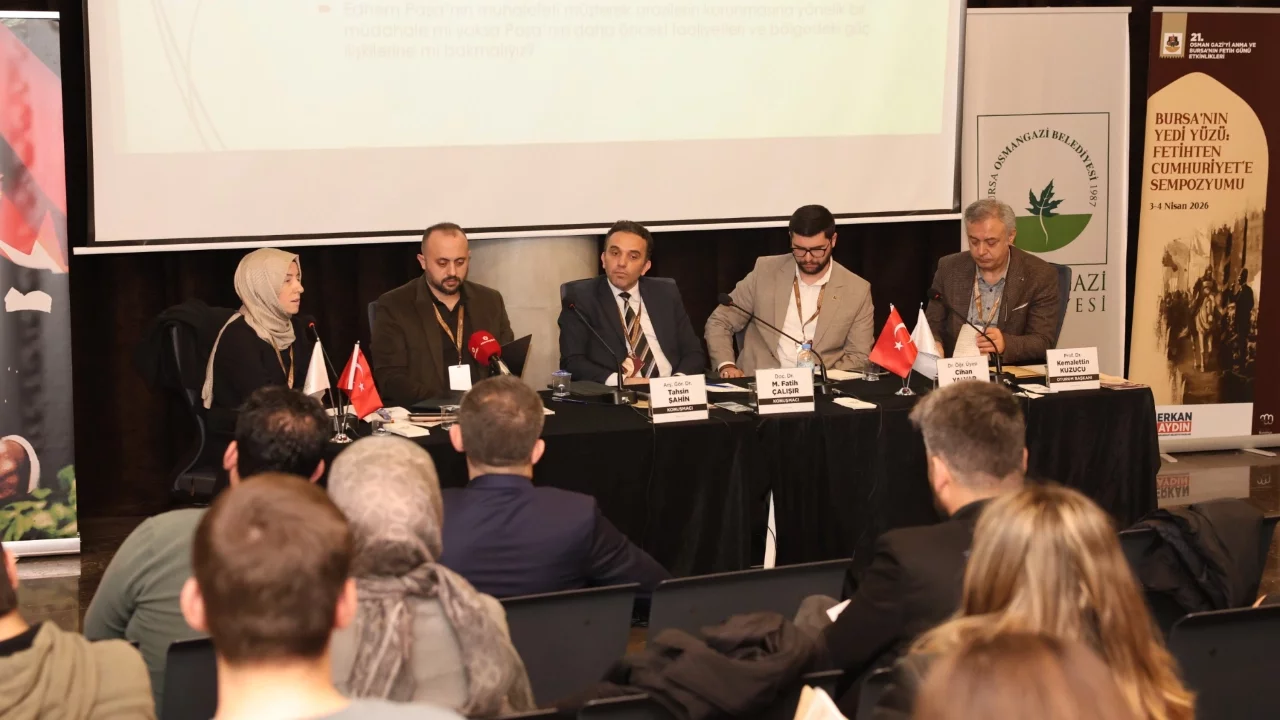 Osmangazi'de "Bursa'nın Yedi Yüzü" sempozyumu düzenlendi