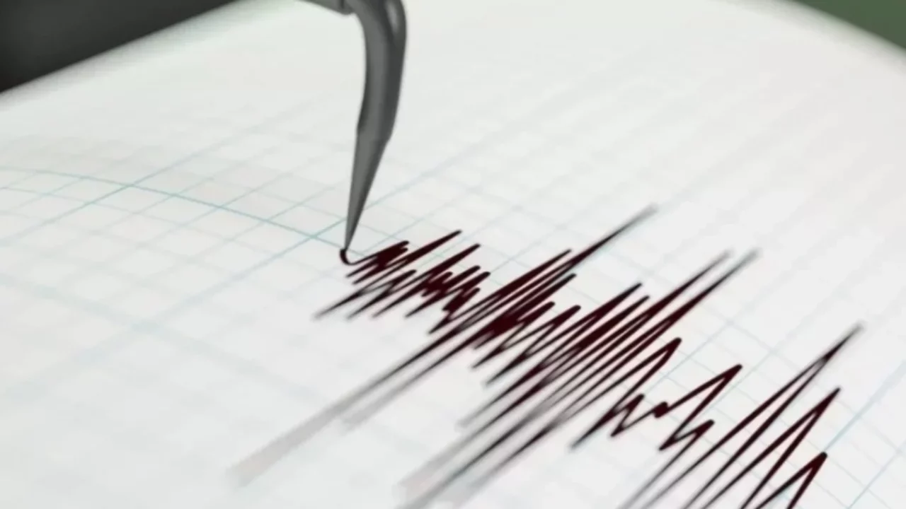 Van'da 5.2 büyüklüğünde deprem