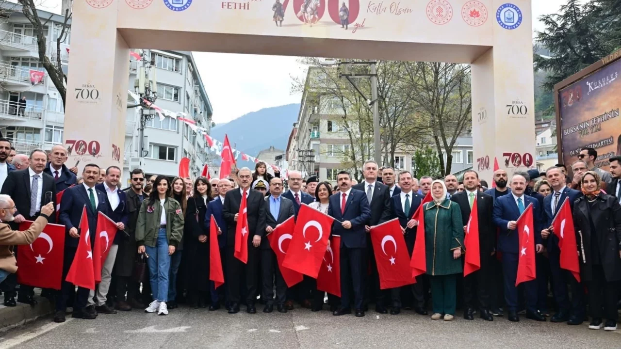 Bursa'nın fethinin 700. yıldönümü törenle kutlanıyor
