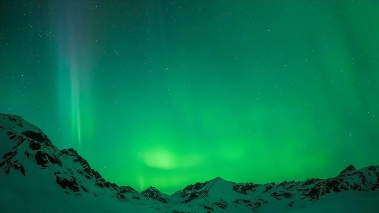 Alaska'da ''Kuzey Işıkları'' görsel şölen sundu