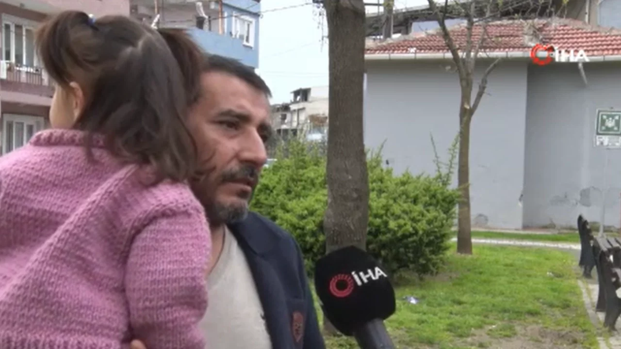 Bursa'da parkta toplanan bitki az kalsın faciaya yol açıyordu