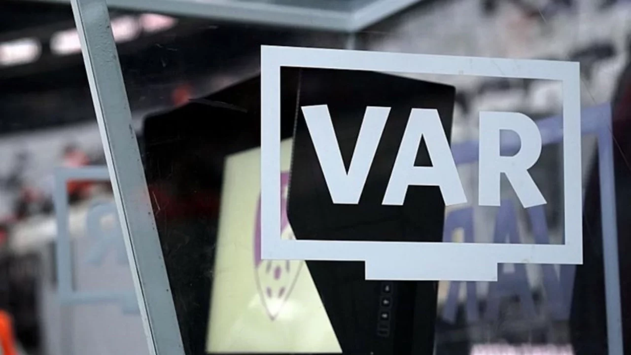 Fenerbahçe-Beşiktaş derbisinde VAR hakemi belli oldu