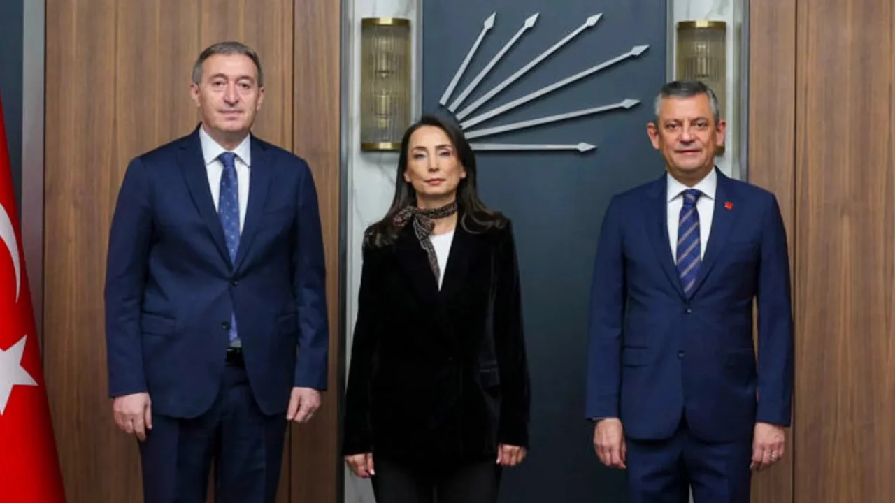 Özel, DEM Parti Eş Genel Başkanları Hatimoğulları ve Bakırhan'ı ziyaret edecek