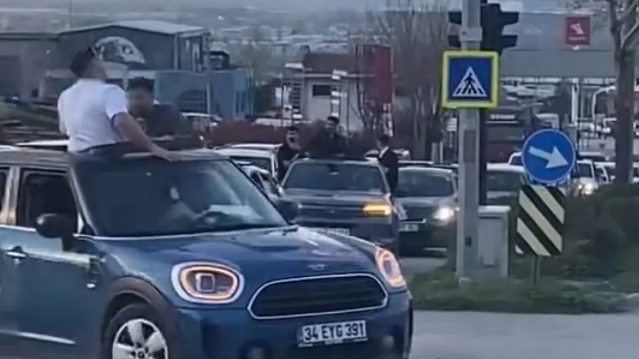 Bursa'da düğün konvoyu tehlike saçtı!
