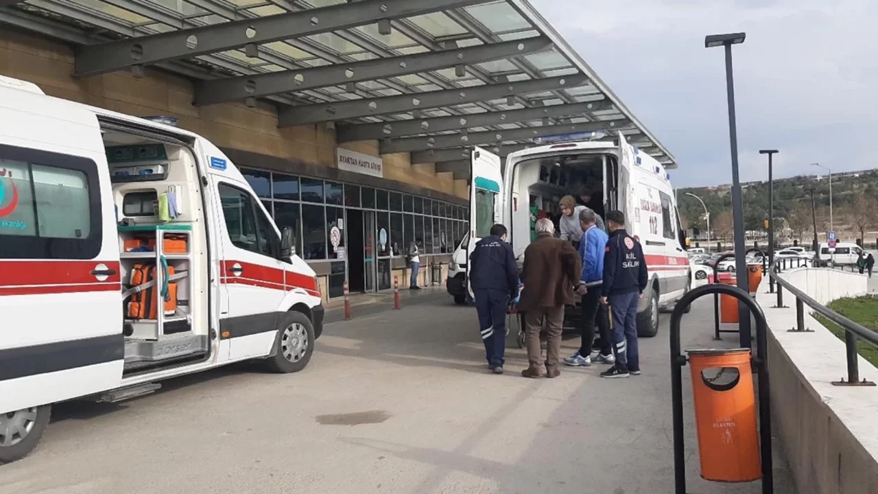 Beton kalıbına düşen işçi hayatını kaybetti