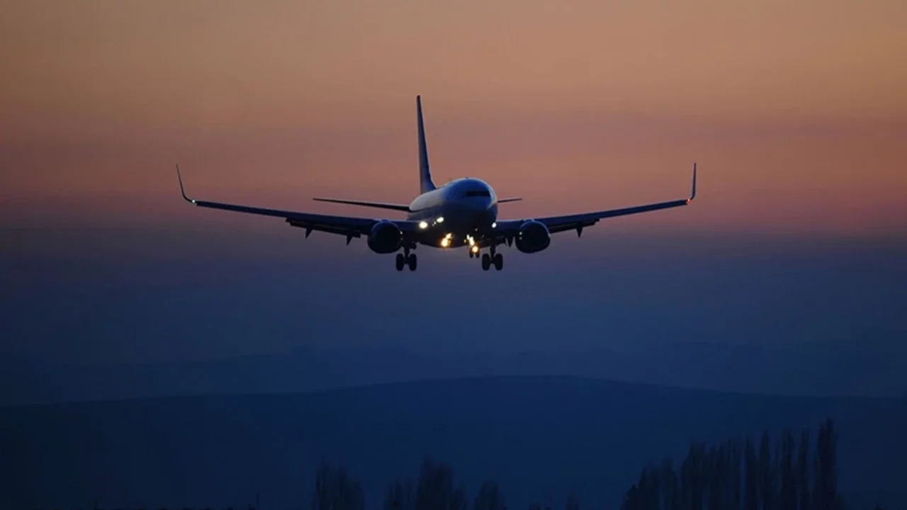 Bakan Uraloğlu açıkladı: Havalimanları 3 ayda yaklaşık 50 milyon yolcu ağırladı