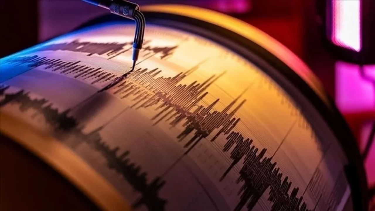 Akdeniz'de 4.8 büyüklüğünde deprem