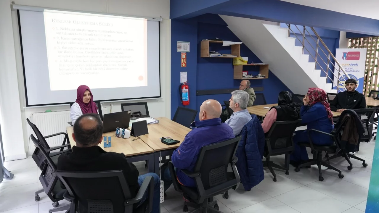 Sektörün aranan emlak danışmanları Gürsu'da yetişiyor