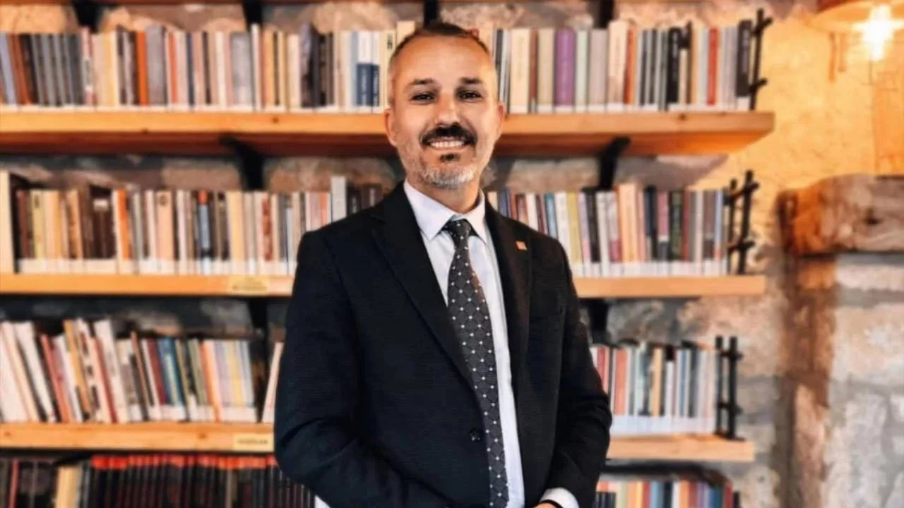 Datça'da CHP'li Meclis Üyesi gözaltına alındı