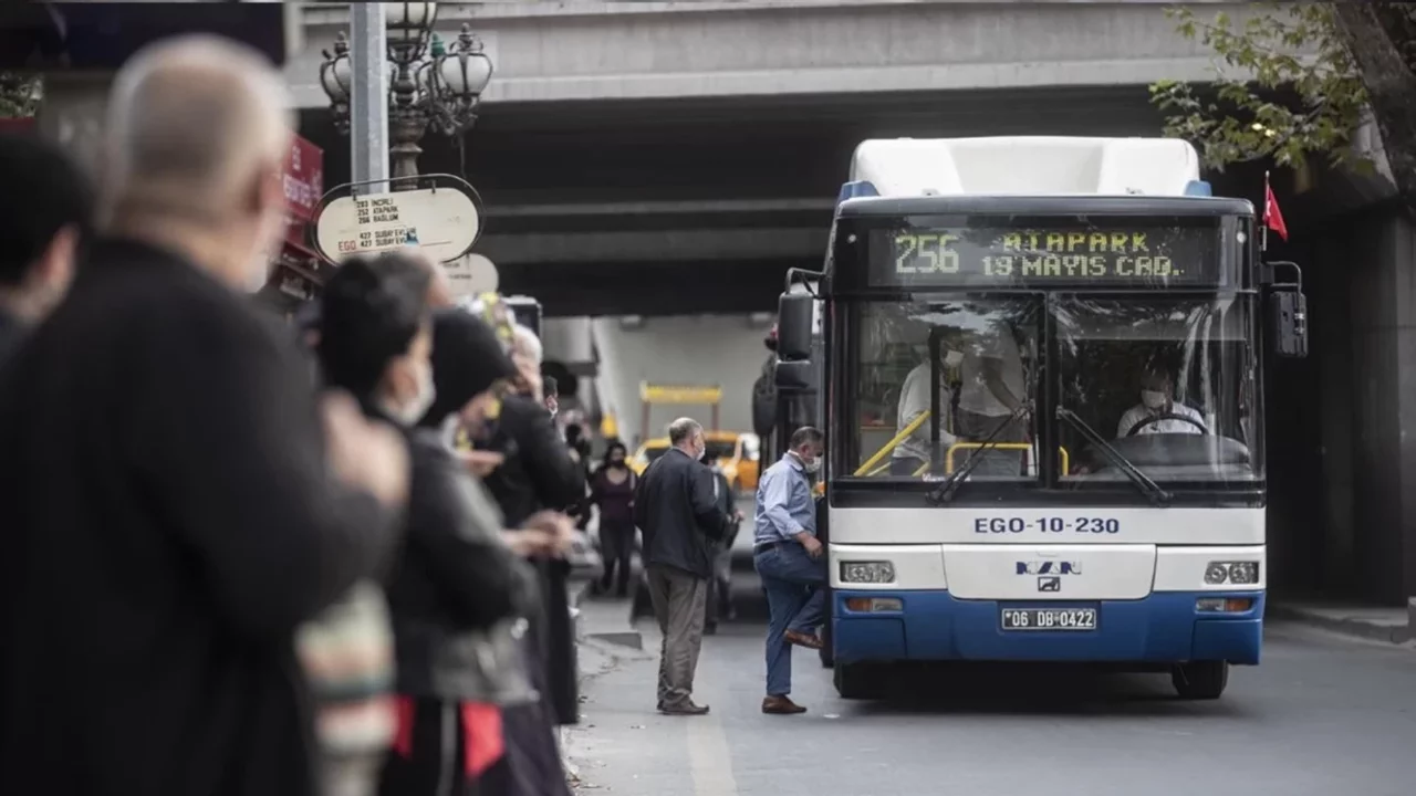 Başkent'te bazı otobüs güzergahlarında değişikliğe gidildi