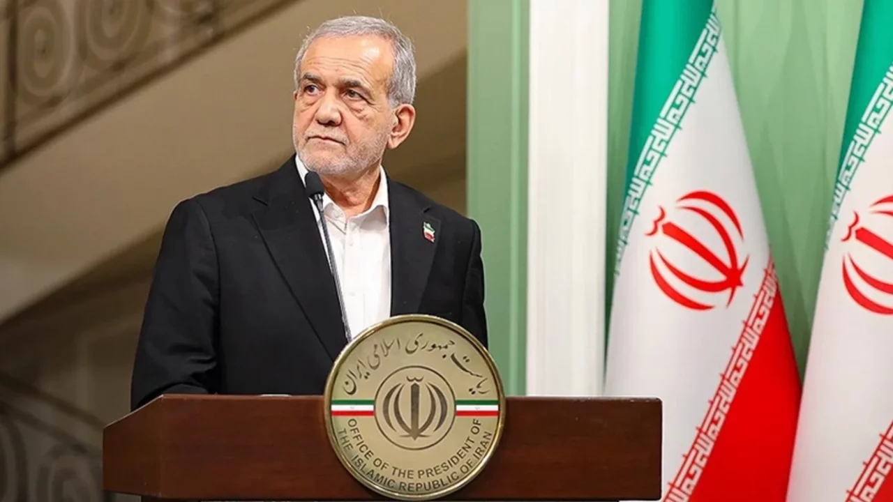 Pakistan Başbakanı Şerif, İran Cumhurbaşkanı Pezeşkiyan ile telefonda görüştü