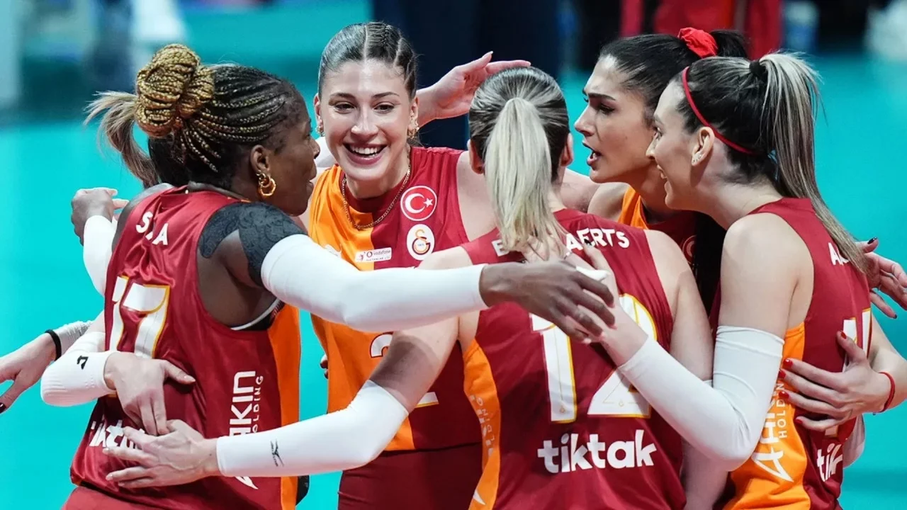 Galatasaray'dan Avrupa'da tarihi şampiyonluk