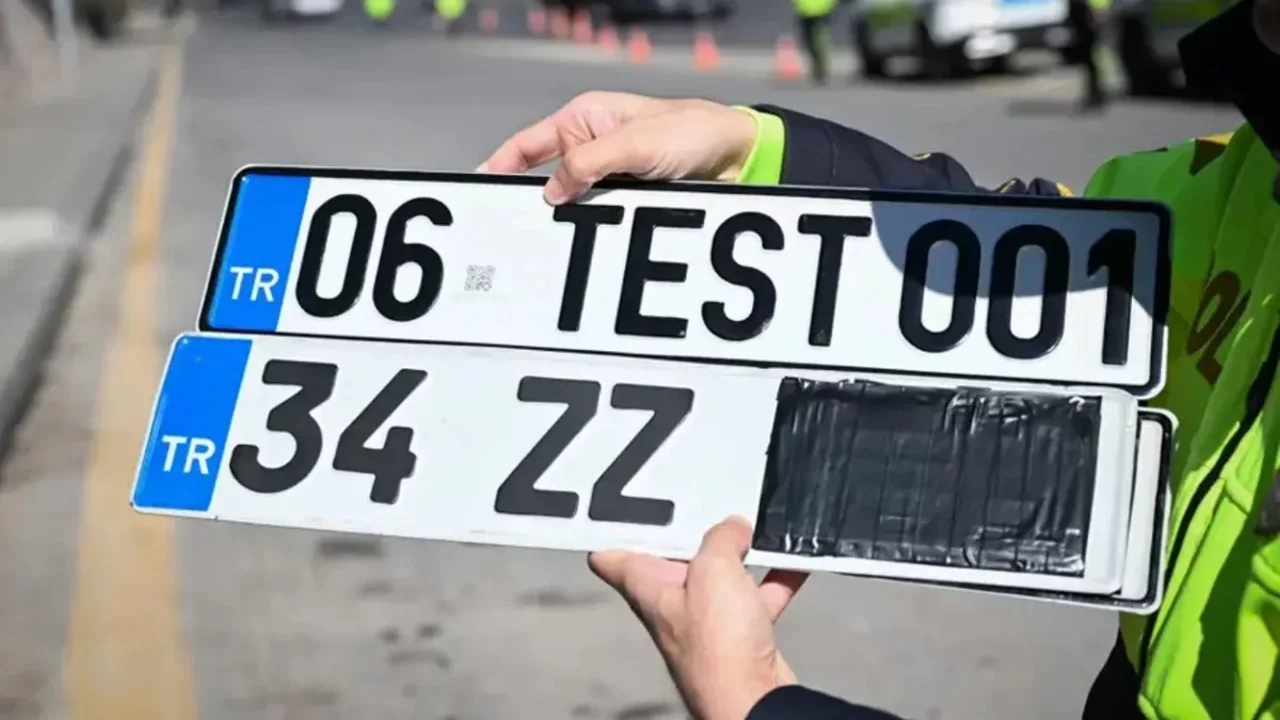 APP plakada yönetmelik yayınlandı: Ücretsiz değiştirilecek