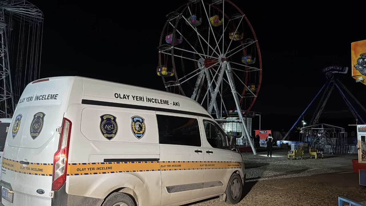 Edirne'de lunapark faciası! Oyun aletinden düşen kişi hayatını kaybetti