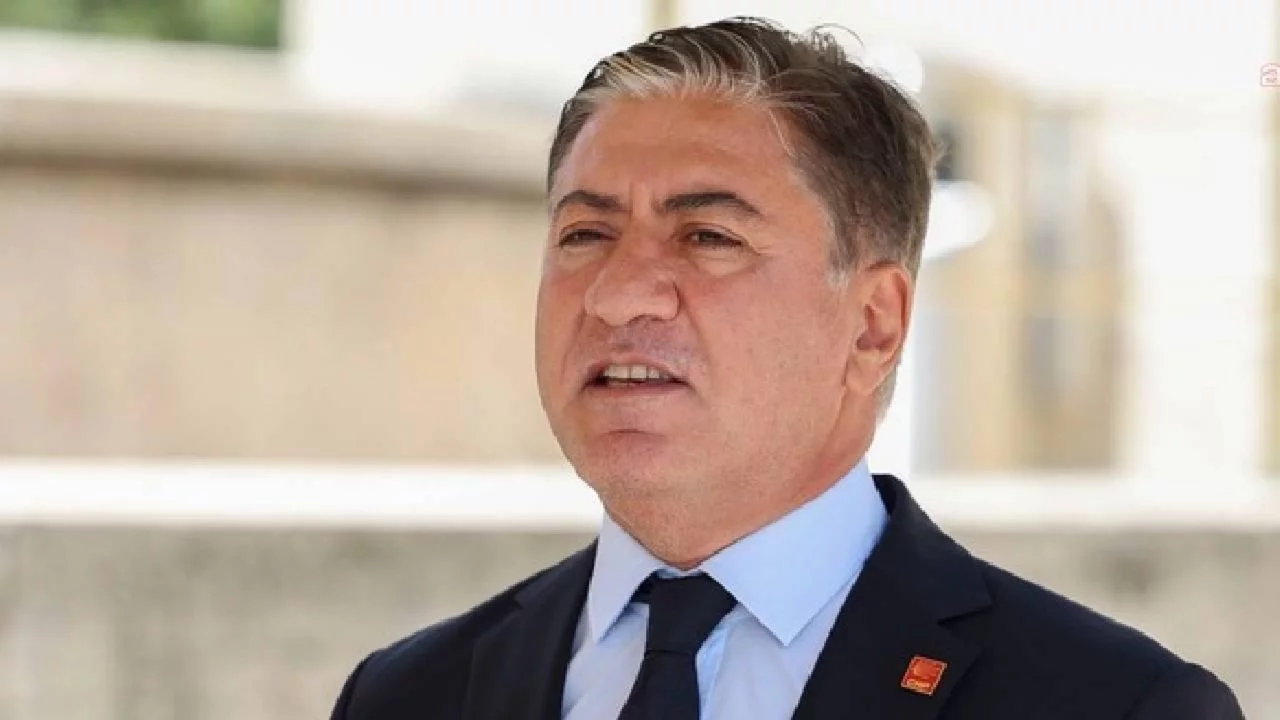 CHP'li Emir'den Bursa tepkisi: "Yürekleri yetiyorsa kayyum atadıkları belediyelerde sandığı getirsinler"