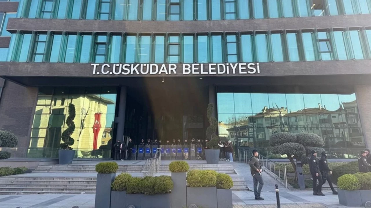 Üsküdar Belediyesi'ne yönelik soruşturmada 9 kişiye tutuklama talebi