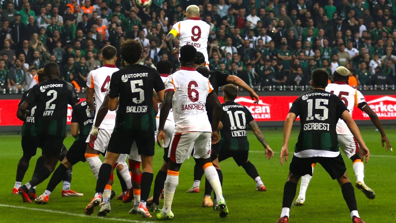 Galatasaray ile Kocaelispor 42. randevuda