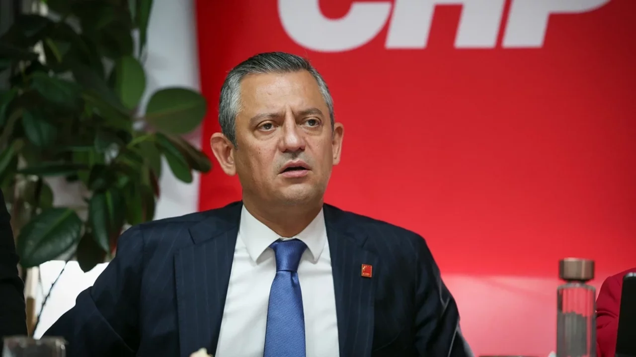 CHP Genel Başkanı Özel'den Cindoruk için taziye mesajı