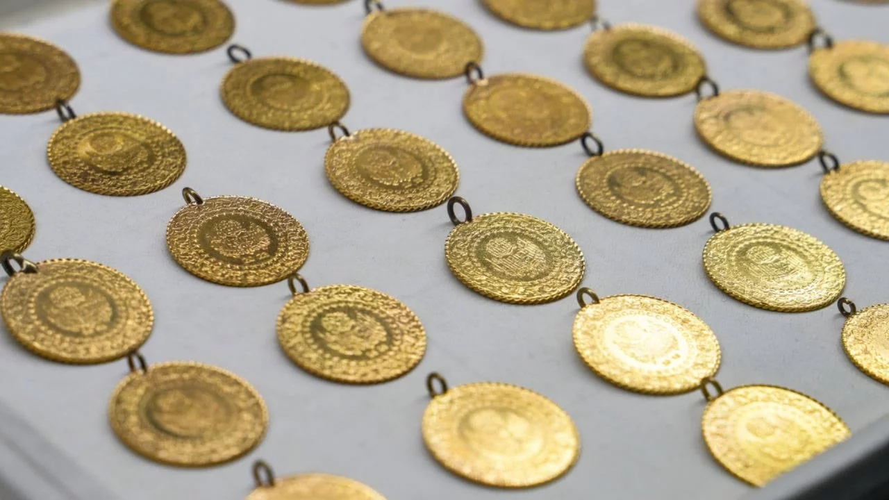 Altında gözler kritik eşikte