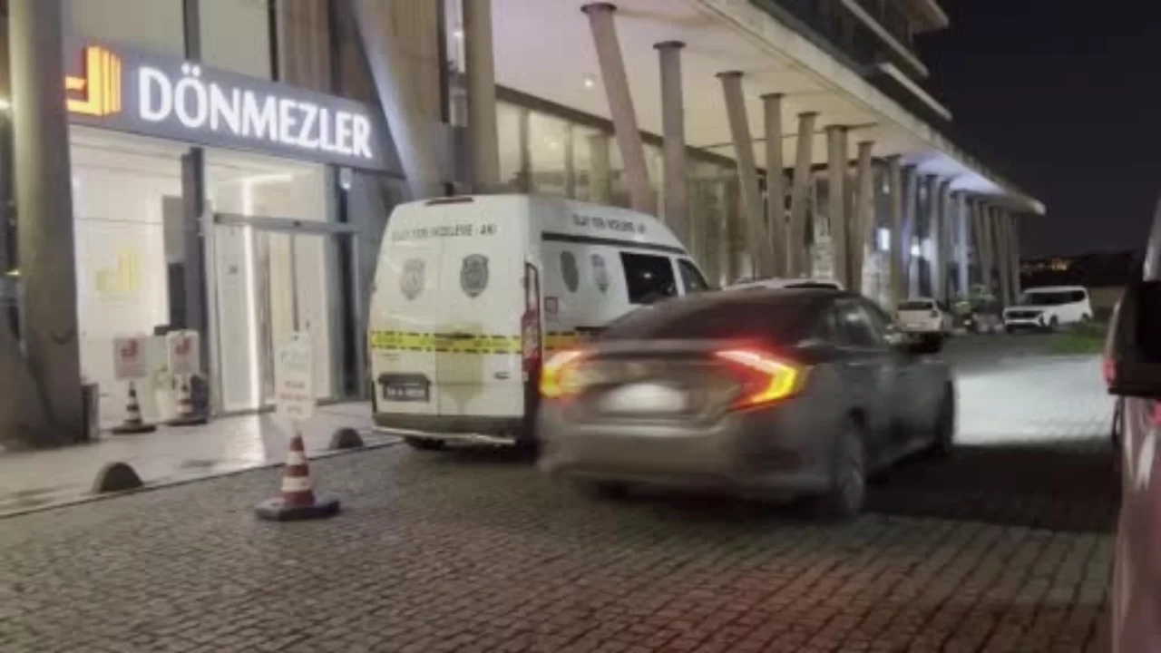 İstanbul'da kızını öldüren eski eşini ağır yaralayan şahıs yakalandı